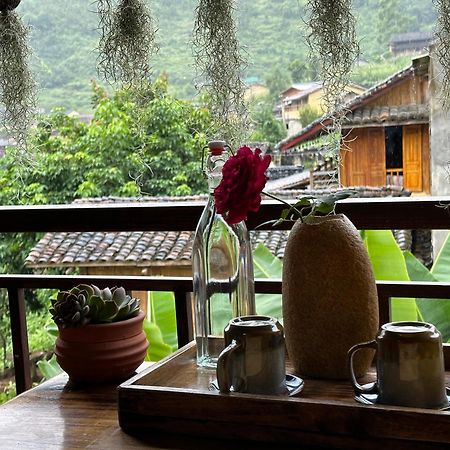Khoi Homestay And Restaurant Loung Co エクステリア 写真